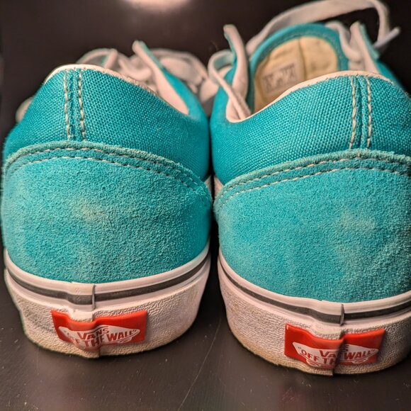 Green Vans Skate Shoe, 11 - Picture 3 of 4